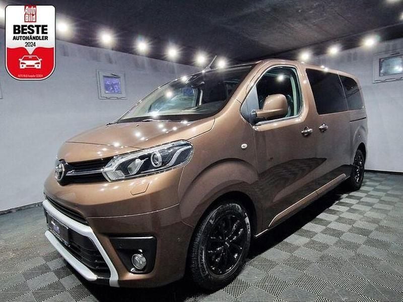 Gebraucht Toyota Proace 96 PS (70 kW) 2020 Braun Van / Kleinbus