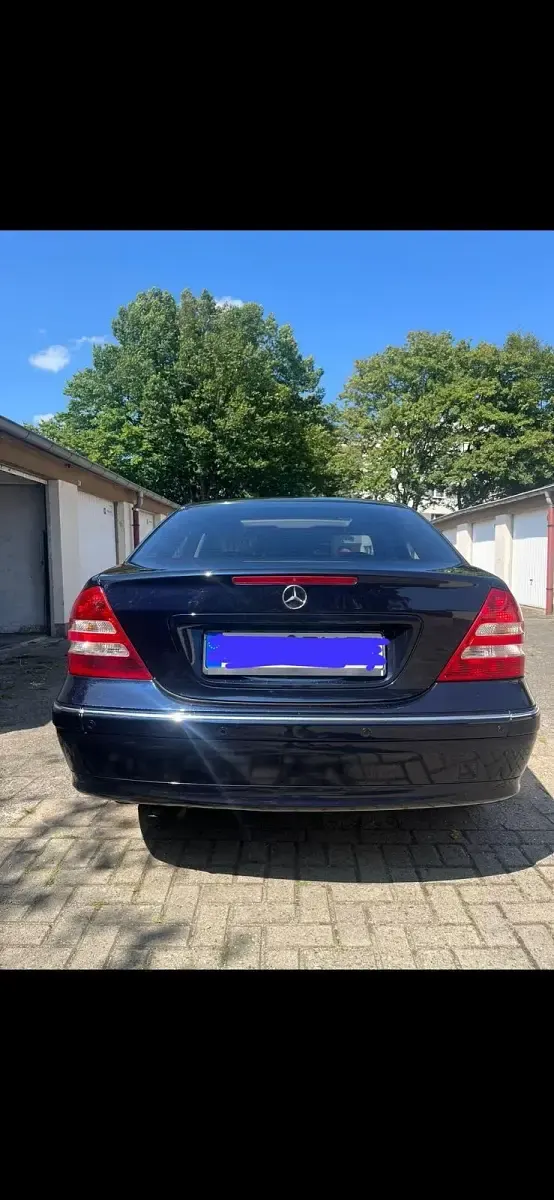 Gebraucht Mercedes C180 143 PS (105 kW) 2005 Limousine