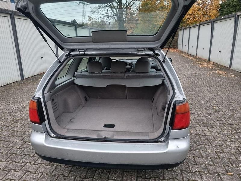 Gebraucht Nissan Primera 114 PS (83 kW) 2000 Grau Kombi