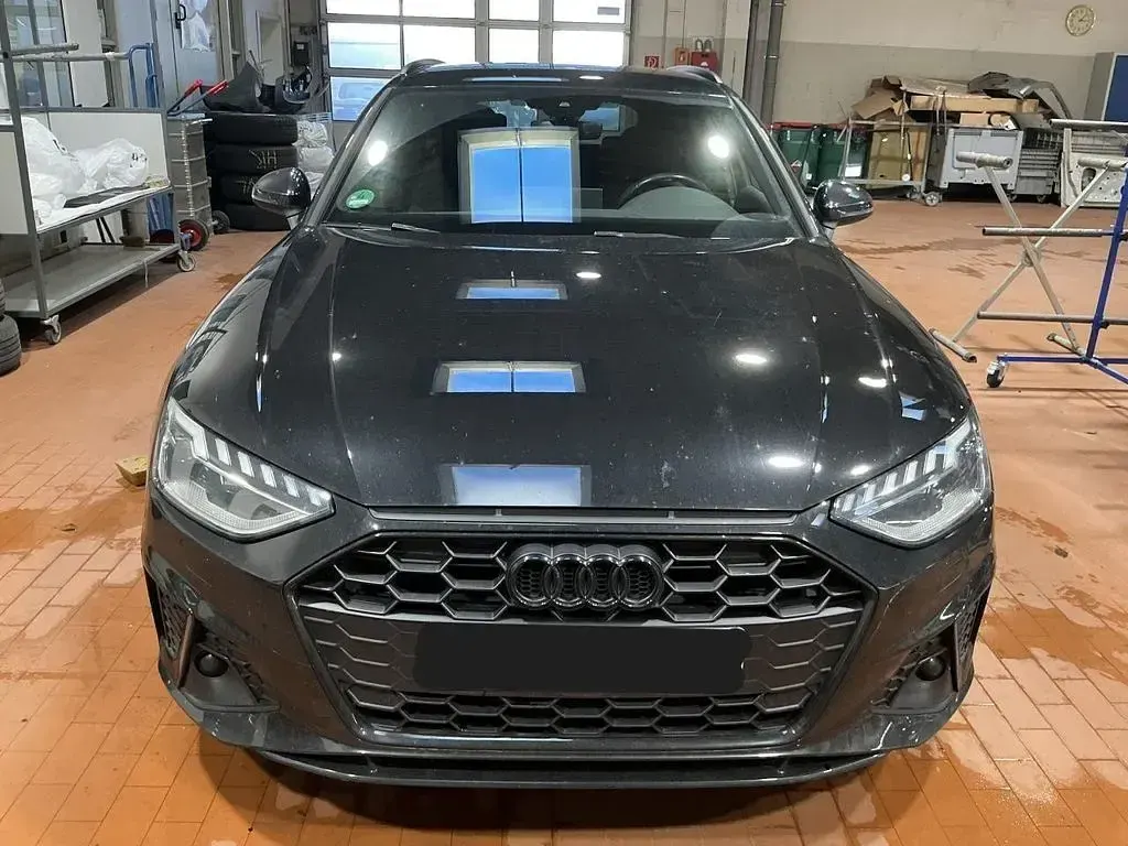 Gebraucht Audi A4 Competition 204 PS (150 kW) 2022 Mythosschwarz Kombi