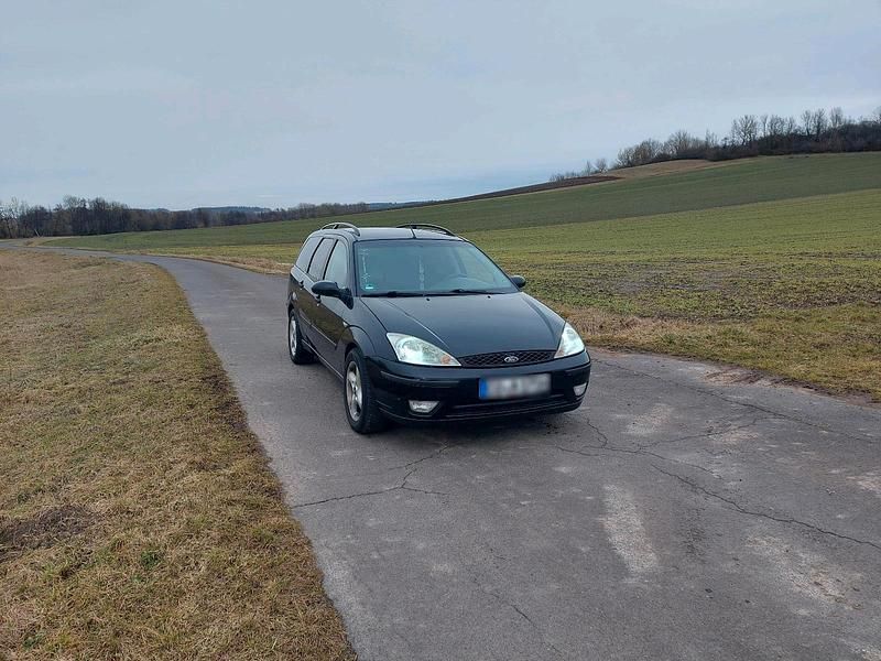 Gebraucht Ford Focus 101 PS (74 kW) 2002 Schwarz Kombi