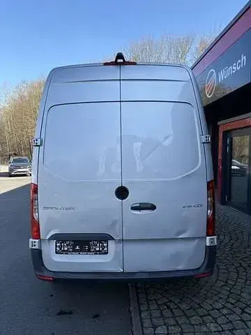 Gebraucht Mercedes Sprinter 150 PS (110 kW) 2022 Silber metallic Van
