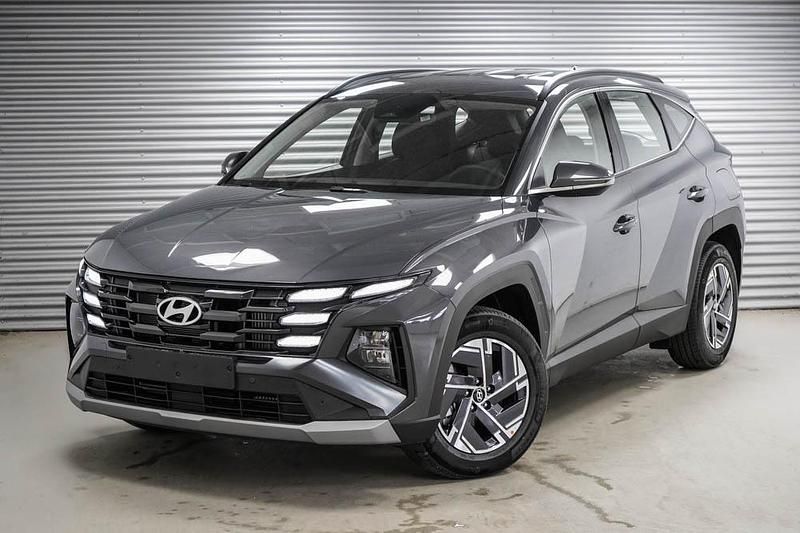 Ecotronic grey metallic () Neu 2025 Hyundai Tucson Comfort SUV | 27.889 € (Superpreis) - Bild 1/4