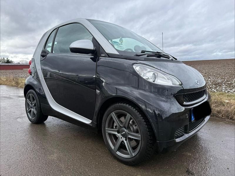 Schwarz Gebraucht 2008 Smart ForTwo Coupé Passion Coupé | 3.700 € (Guter Preis) - Bild 1/4