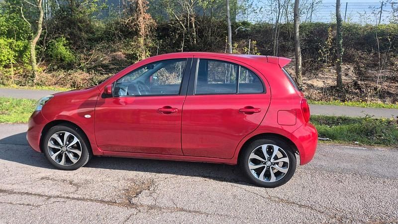 Rot Gebraucht 2015 Nissan Micra Kleinwagen | 4.999 € (Etwas zu teuer) - Bild 1/4