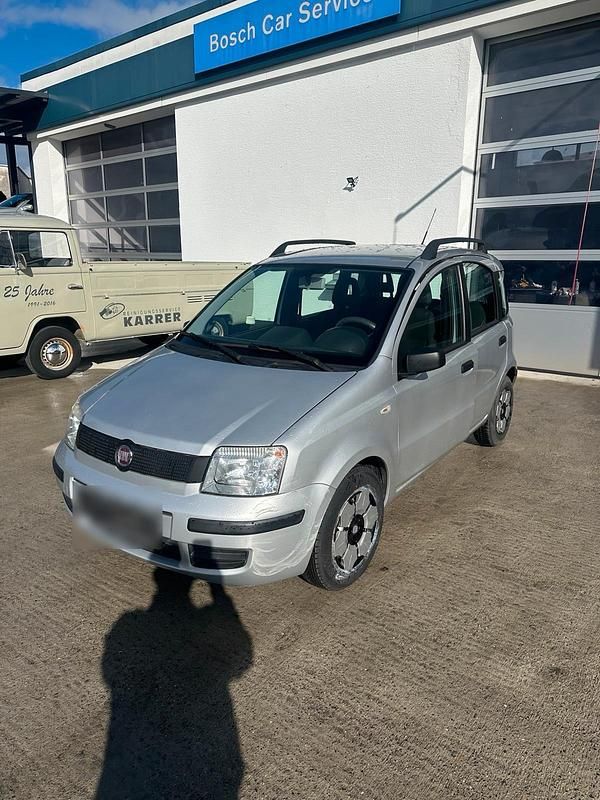 Gebraucht Fiat Panda 54 PS (39 kW) 2009 Silber Kleinwagen