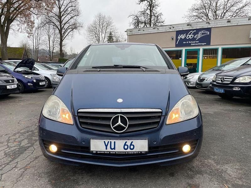 Blau Gebraucht 2008 Mercedes A170 Limousine | 990 € (Superpreis) - Bild 1/4