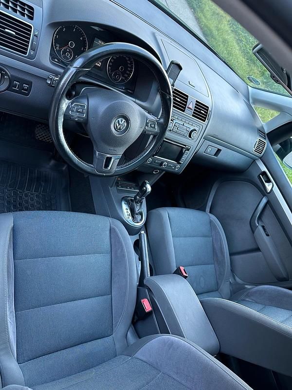 Usata VW Touran 2012 Blu Monovolume