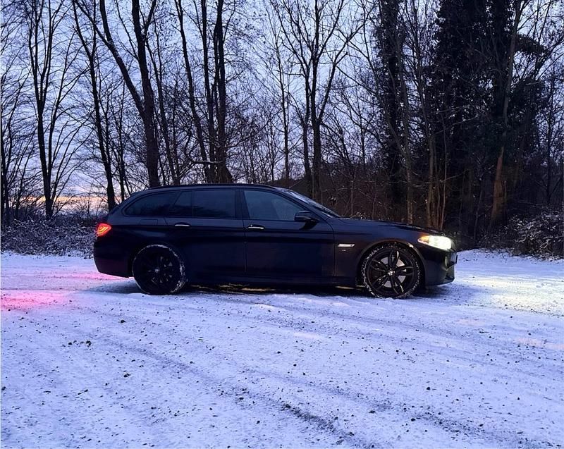 Gebraucht BMW M550 381 PS (280 kW) 2014 Schwarz Limousine