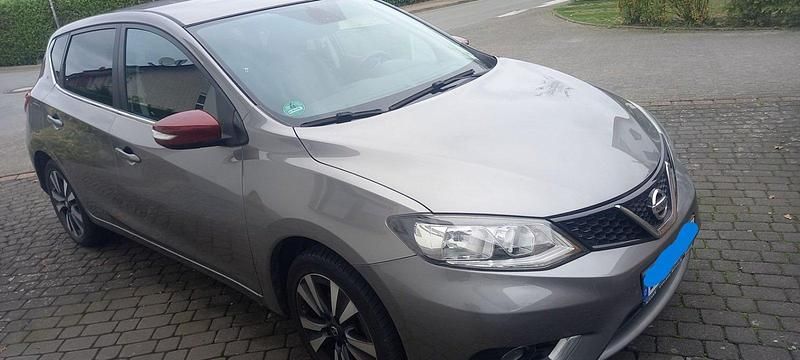Grau Gebraucht 2016 Nissan Pulsar Limousine | 6.800 € - Bild 1/4