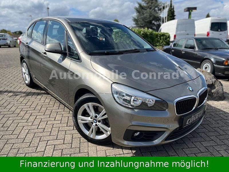 Silber Gebraucht 2014 BMW 225 Active Tourer Performance Van / Kleinbus | 16.990 € (Teuer) - Bild 1/4