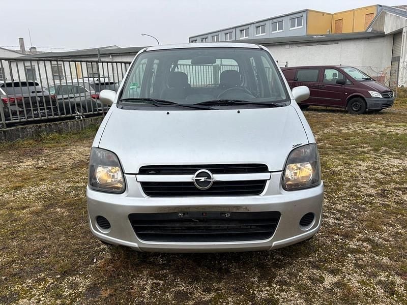 Grau Gebraucht 2005 Opel Agila Kleinwagen | 1.600 € (Etwas zu teuer) - Bild 1/4