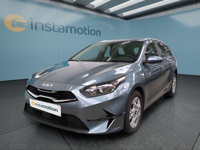 Grau Gebraucht 2024 Kia Ceed Sportswagon Vision Kombi | 22.999 € (Guter Preis) - Bild 1/4