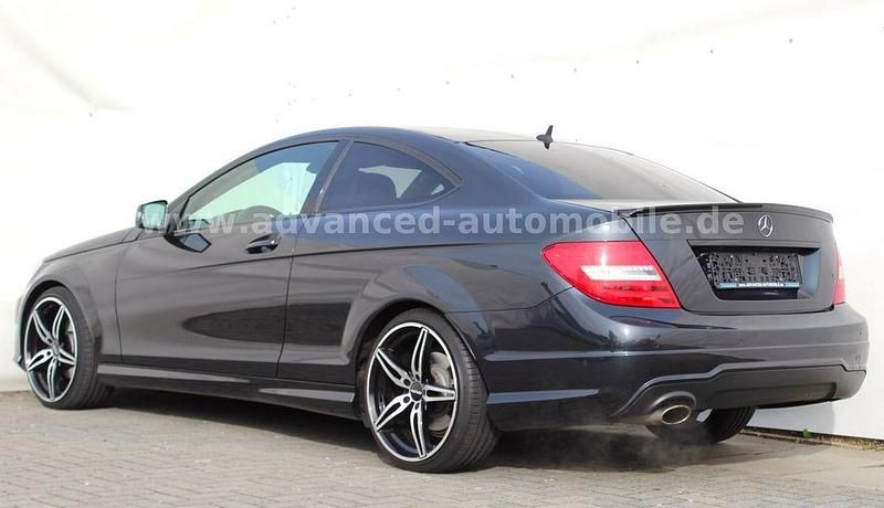 Gebraucht Mercedes C250 AMG line 204 PS (150 kW) 2013 Schwarz Coupé