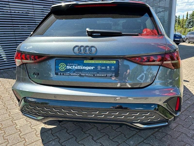 Gebraucht Audi A3 S-Line 150 PS (110 kW) 2025 Grau Limousine