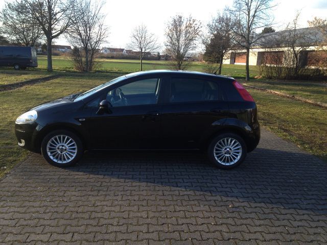 Gebraucht Fiat Grande Punto 120 PS (88 kW) 2006 Schwarz metallic Kleinwagen