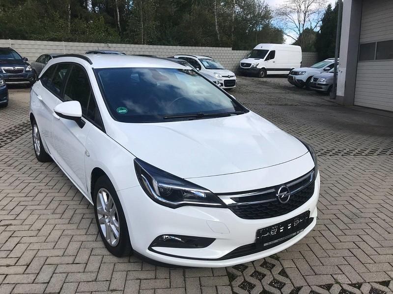 Gebraucht Opel Astra 110 PS (80 kW) 2019 Weiß Kombi