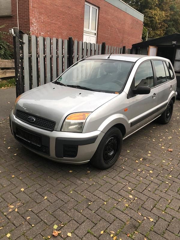 Silber Gebraucht 2006 Ford Fusion Kleinwagen | 1.000 € (Superpreis) - Bild 1/4