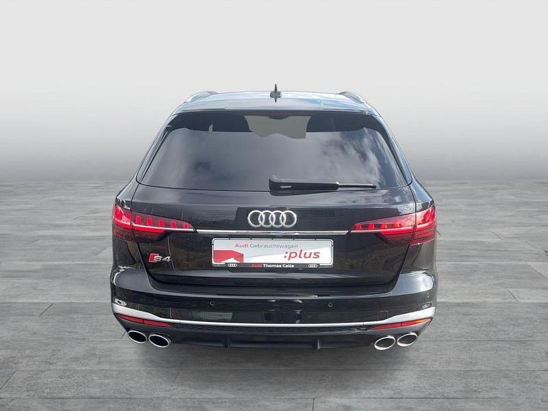 Gebraucht Audi S4 Ambiente 341 PS (250 kW) 2022 Mythosschwarz metallic Kombi