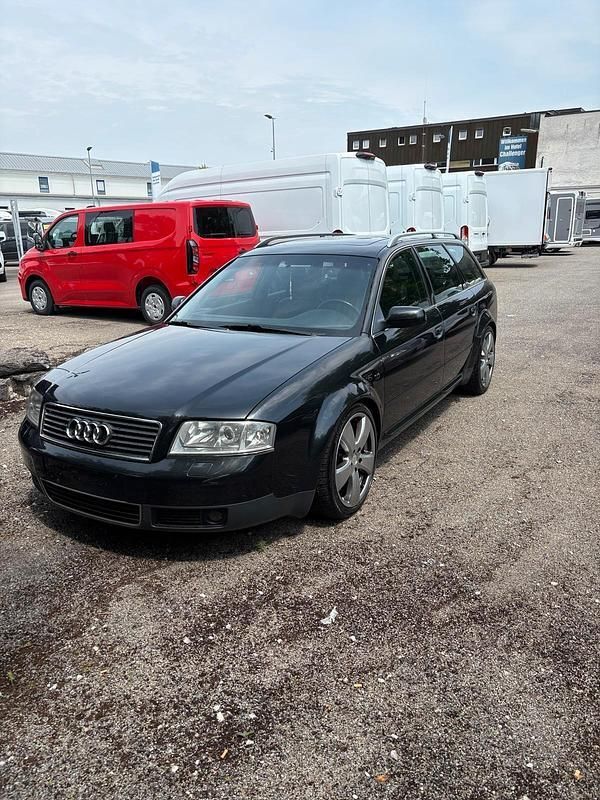 Grau Gebraucht 2000 Audi A6 Kombi | 2.990 € (Guter Preis) - Bild 1/4