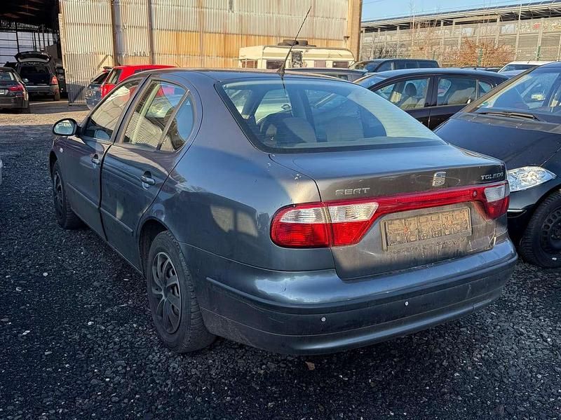 Gebraucht Seat Toledo Stella 105 PS (77 kW) 2003 Grau Limousine
