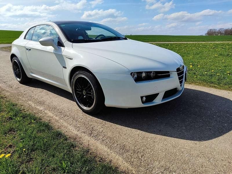 Gebraucht Alfa Romeo Brera 209 PS (153 kW) 2010 Weiß Coupé