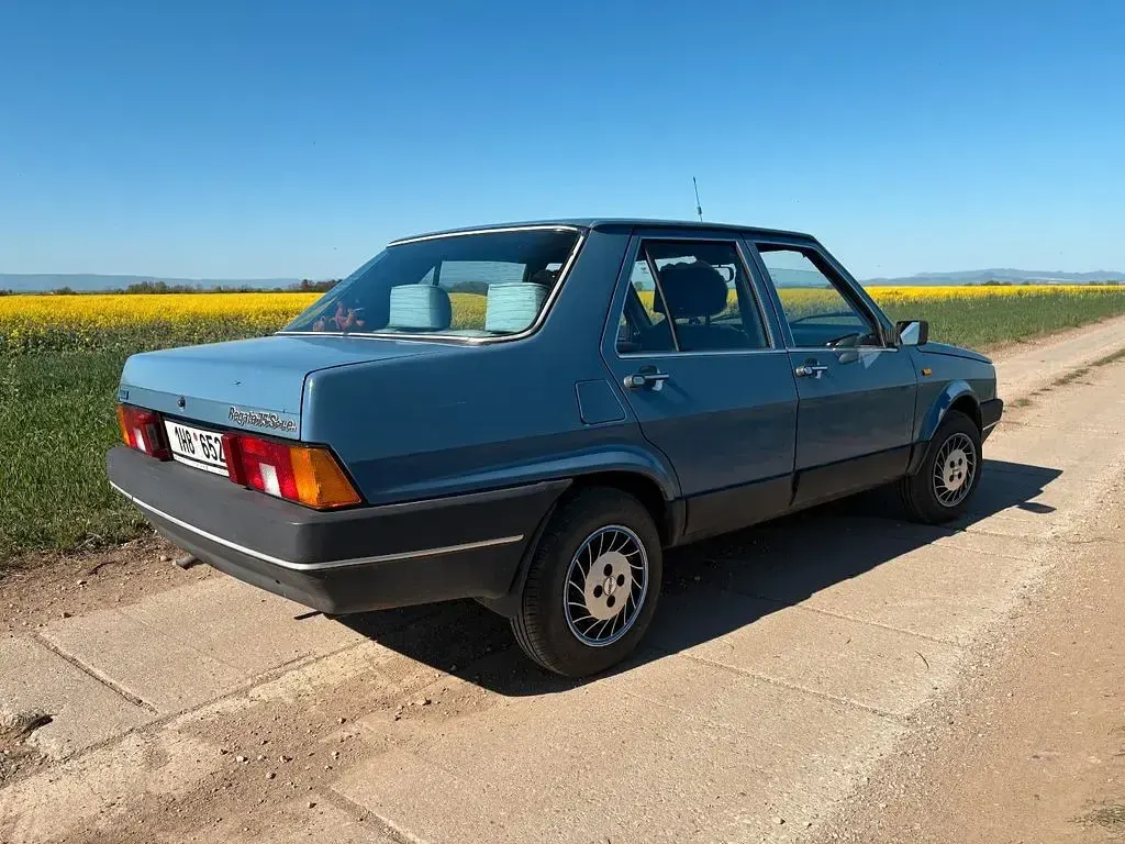 Gebraucht Fiat Regata 75 PS (55 kW) 1986 Blau Limousine