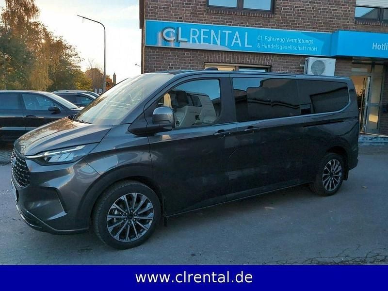 Grau Gebraucht 2025 Ford Tourneo Custom Titanium X Van | 49.385 € (Guter Preis) - Bild 1/4