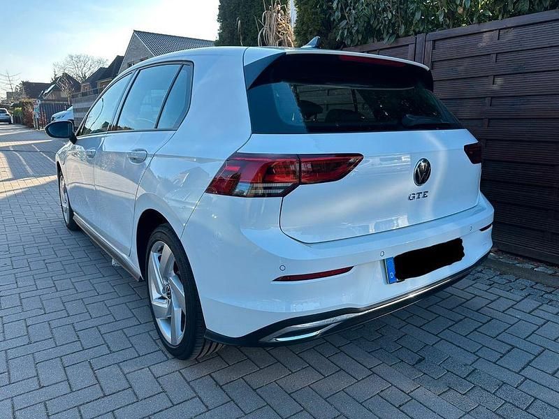 Gebraucht VW Golf VIII GTE 245 PS (180 kW) 2021 Weiß Limousine