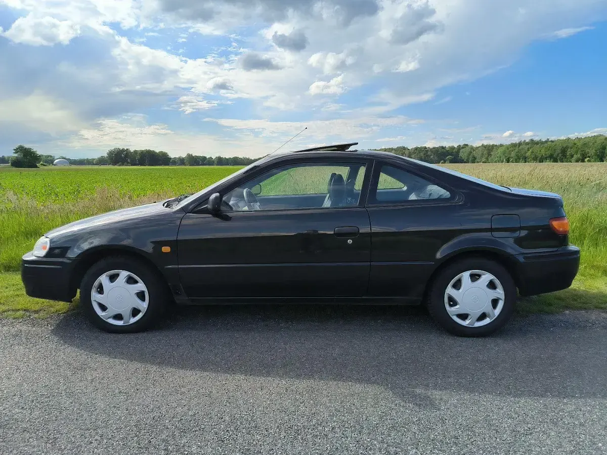 Gebraucht Toyota Paseo 90 PS (66 kW) 1996 Schwarz Coupé