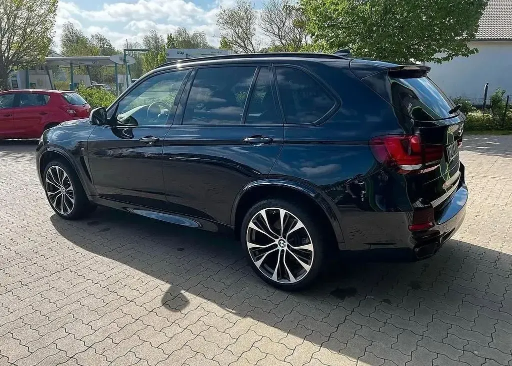 Gebraucht BMW X5 M50 Performance 381 PS (280 kW) 2018 Schwarz SUV
