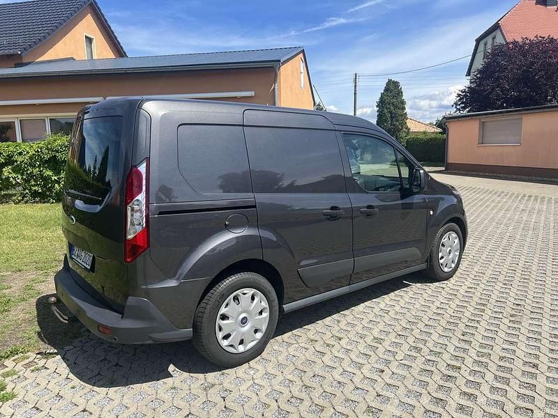 Gebraucht Ford Transit Trend 95 PS (69 kW) 2016 Magneticgrau (metallic) Kombi