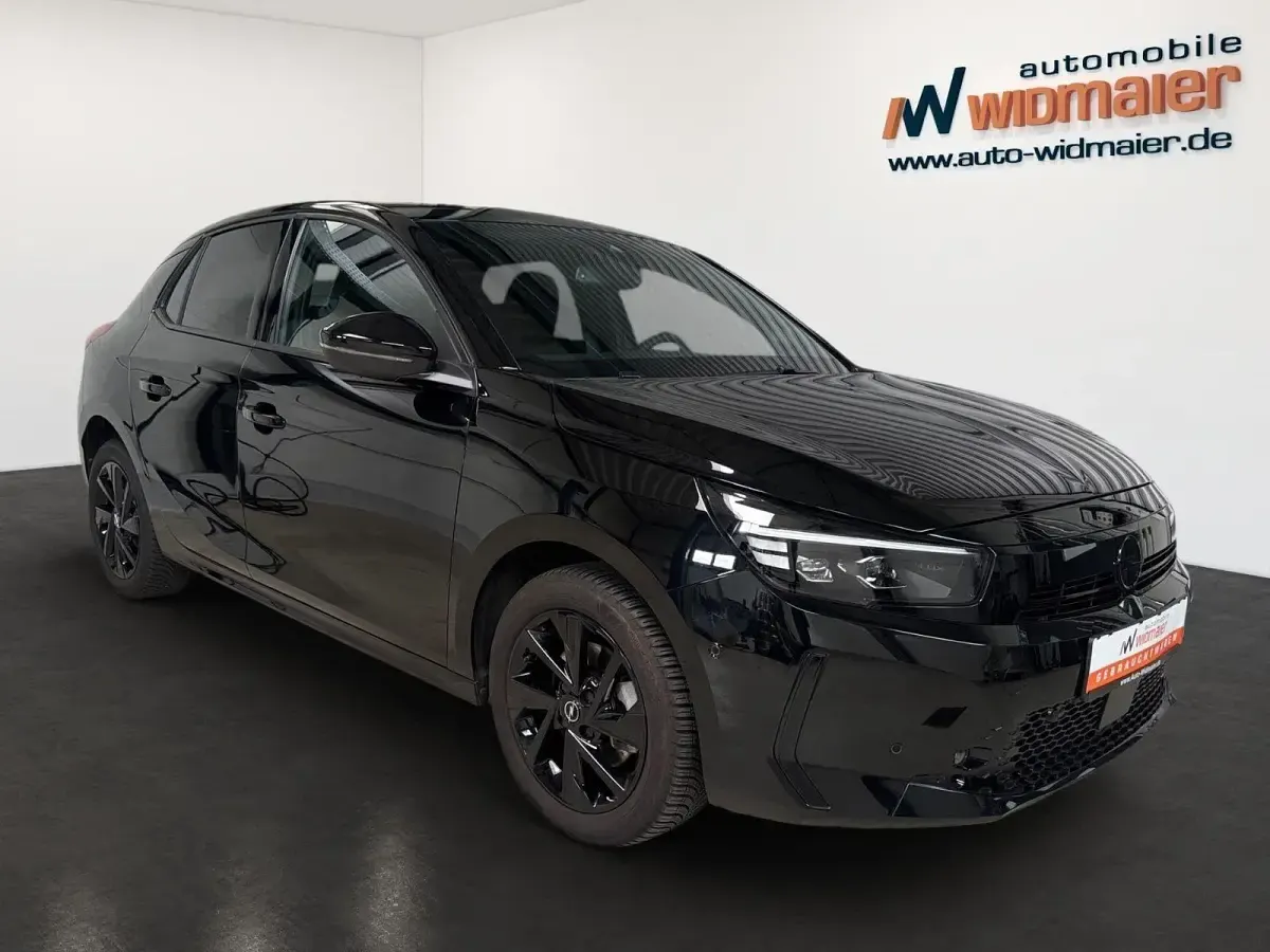 Gebraucht Opel Corsa 101 PS (74 kW) 2025 Schwarz Kleinwagen