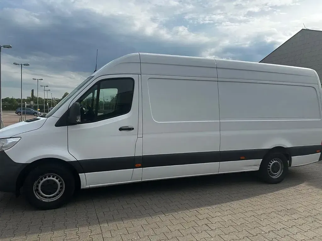 Gebraucht Mercedes Sprinter 163 PS (119 kW) 2018 Weiß Van