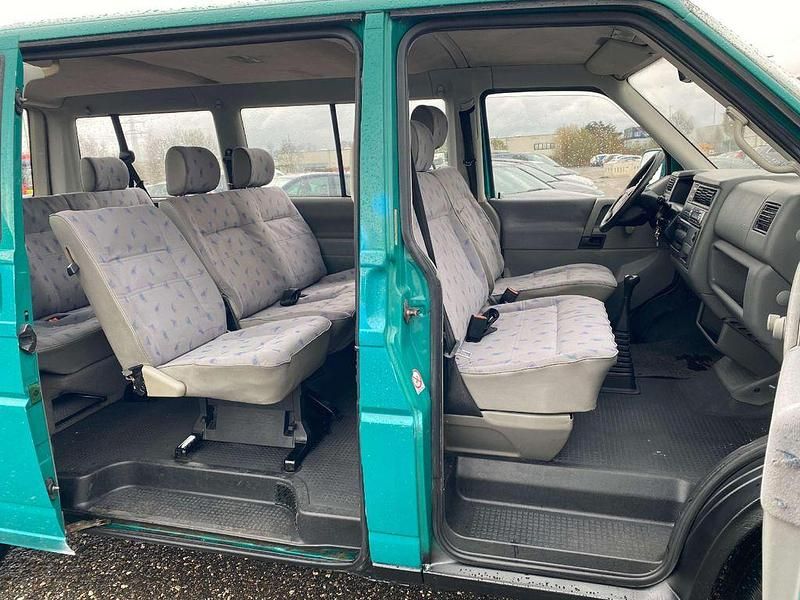 Gebraucht VW T4 102 PS (75 kW) 2001 Grün Van