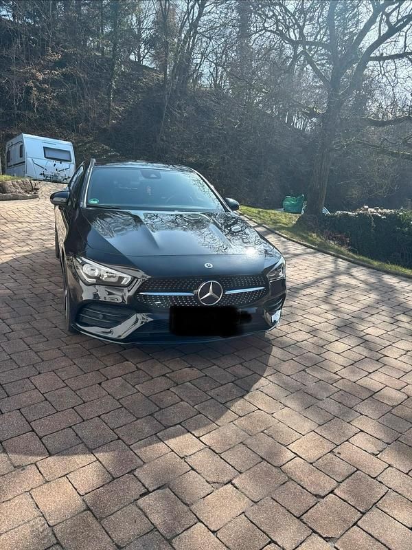 Gebraucht Mercedes CLA250 AMG line 224 PS (164 kW) 2021 Schwarz Limousine