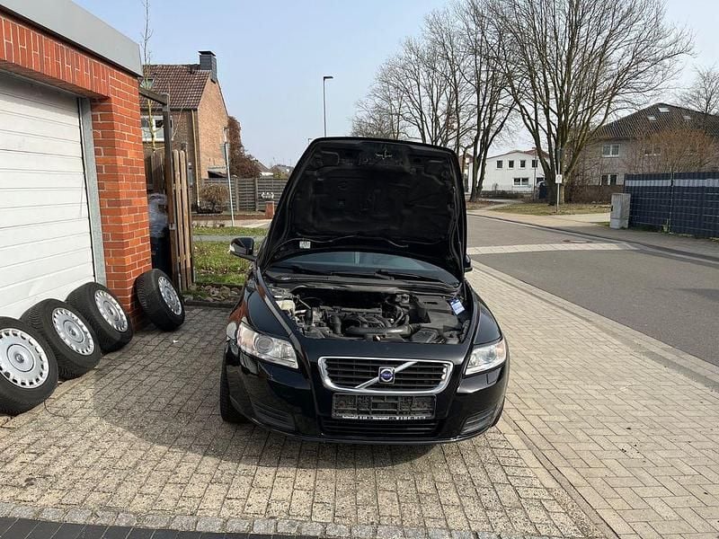 Gebraucht Volvo V50 101 PS (74 kW) 2009 Schwarz Kombi