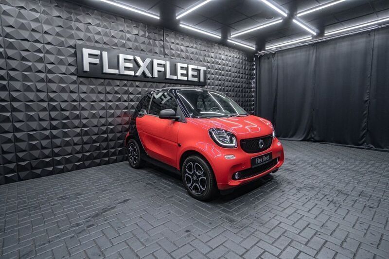 Gebraucht Smart ForTwo Cabrio Passion 90 PS (66 kW) 2017 Schwarz Cabrio