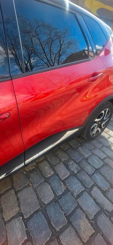 Gebraucht Renault Captur 116 PS (85 kW) 2015 Rot SUV