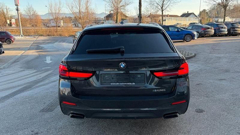 Gebraucht BMW 540 Performance 340 PS (250 kW) 2022 Grau Limousine