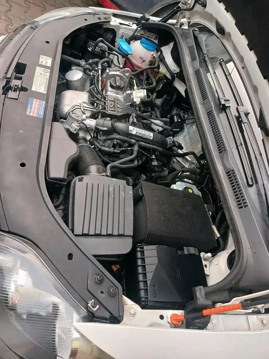 Gebraucht VW Golf VI 80 PS (58 kW) 2011 Kleinwagen