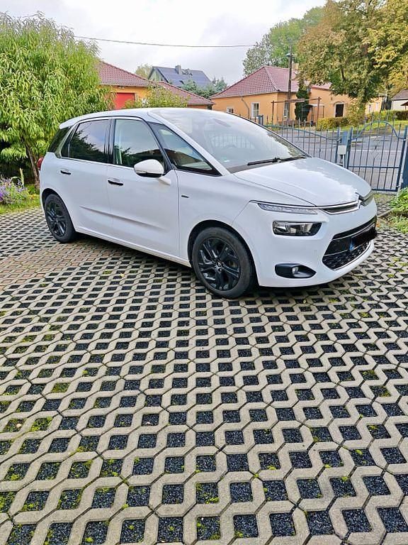 Weiß Gebraucht 2014 Citroën C4 Picasso Exclusive Van / Kleinbus | 6.100 € (Fairer Preis) - Bild 1/4