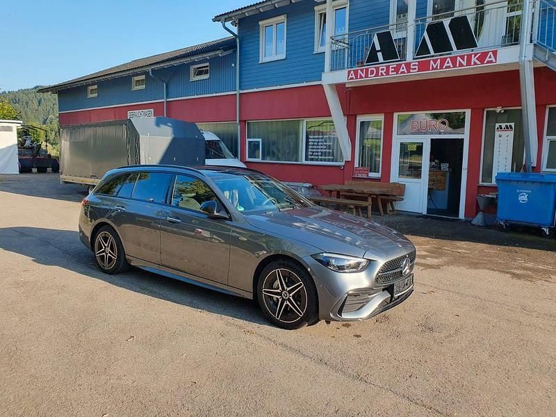 Grau Gebraucht 2025 Mercedes C300e AMG line Limousine | 52.500 € (Fairer Preis) - Bild 1/4