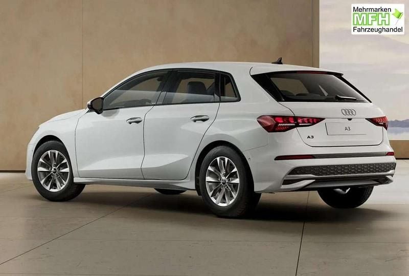 Neu Audi A3 116 PS (85 kW) 2026 Arkonaweiß Limousine