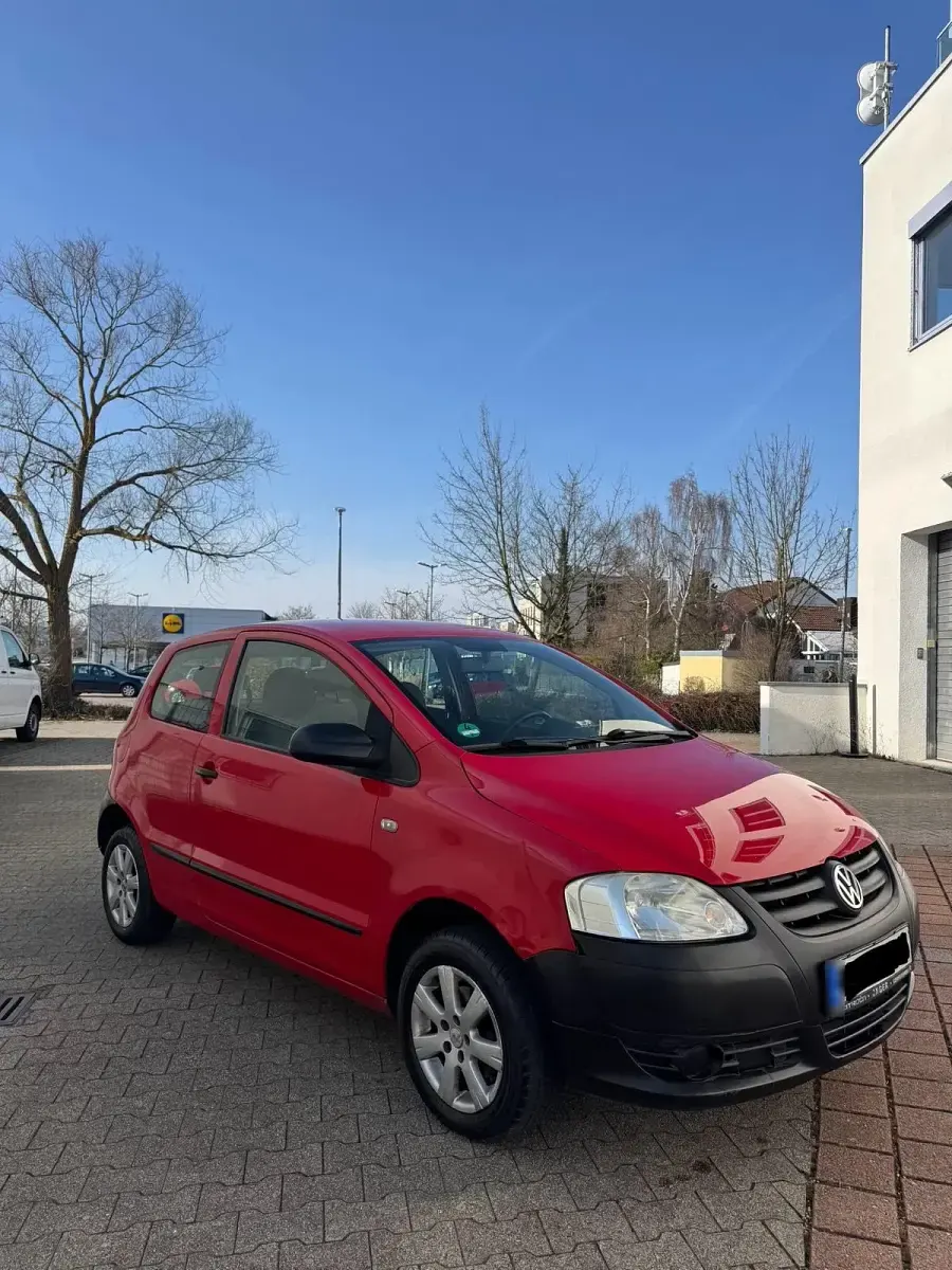 Second-hand VW Fox 115 CP (84 kW) 2007 Roșu Hatchback