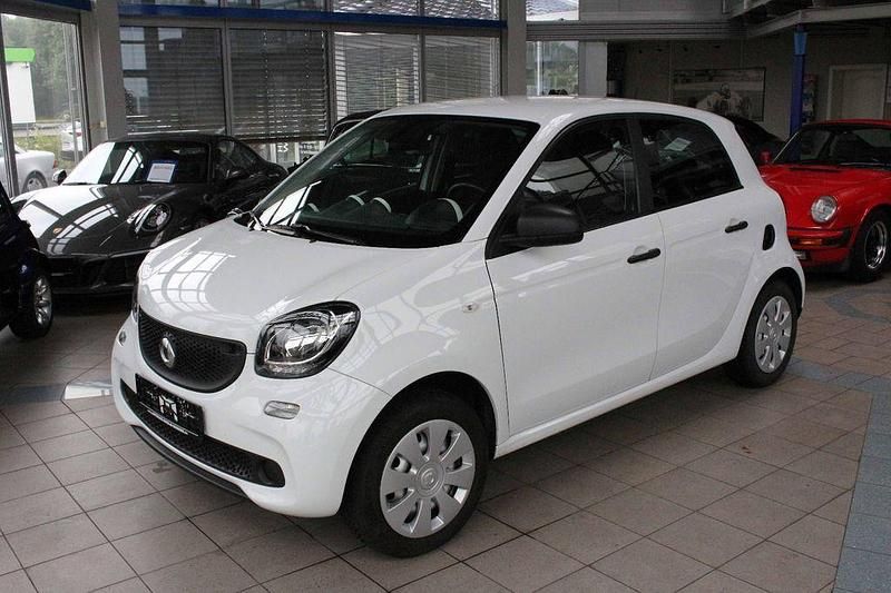 Weiss Gebraucht 2017 Smart ForFour Basis Kleinwagen | 8.950 € (Guter Preis) - Bild 1/4