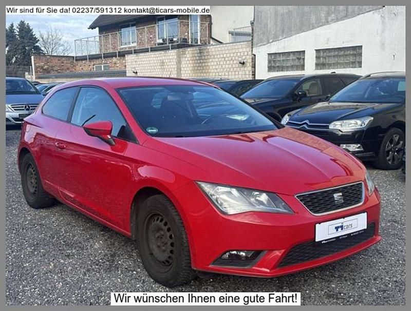 Gebraucht Seat Leon Style 105 PS (77 kW) 2013 Emocion rot Kleinwagen