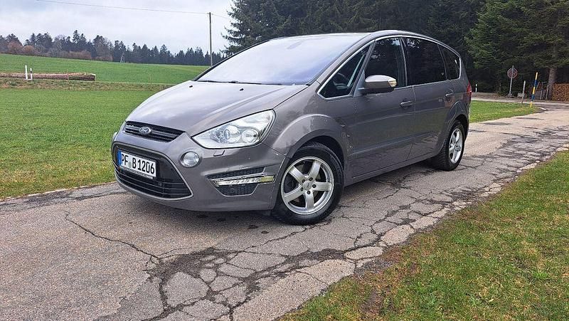 Gebraucht Ford S-MAX S 200 PS (147 kW) 2013 Grau Van / Kleinbus