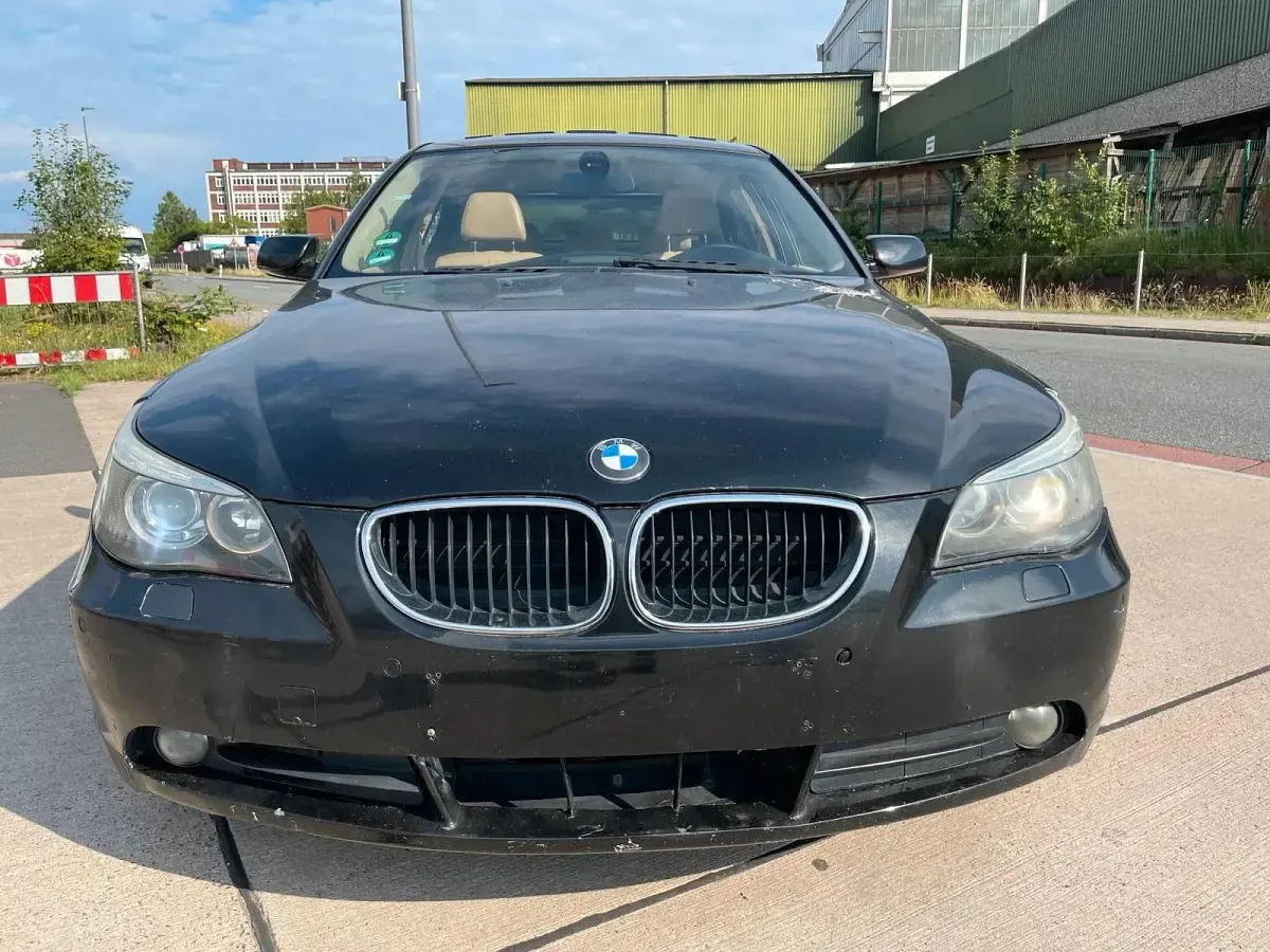 Gebraucht BMW 520 170 PS (125 kW) 2004 Schwarz Limousine