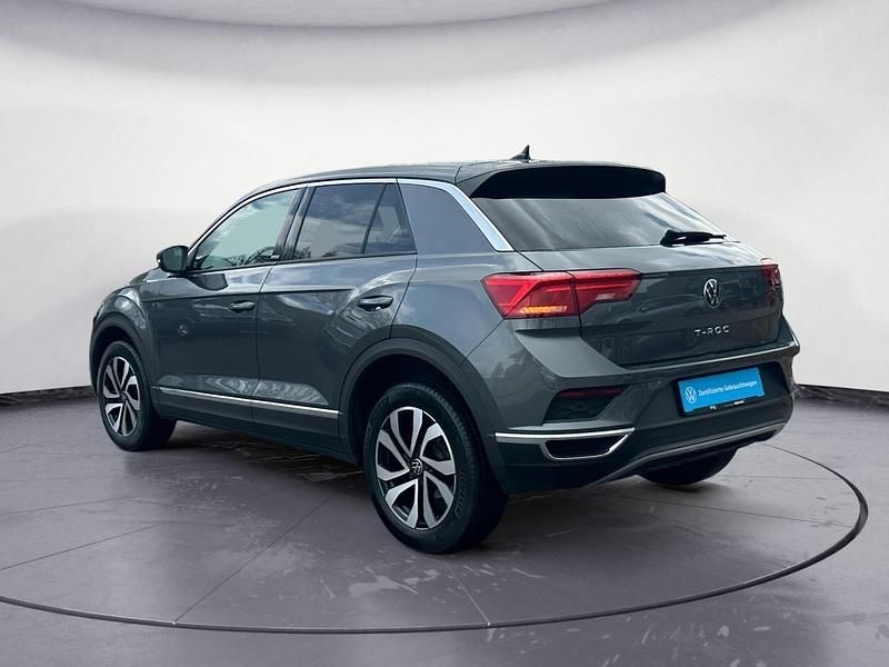 Gebraucht VW T-Roc Active 110 PS (80 kW) 2022 Grau SUV